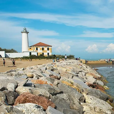 Well Equipped In Bibione-beahost * Bibione