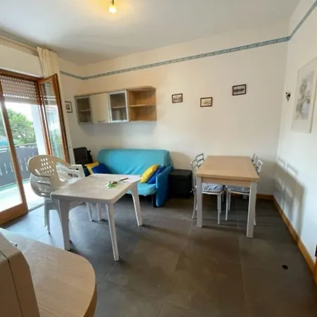 Well Equipped In Bibione-beahost Apartment